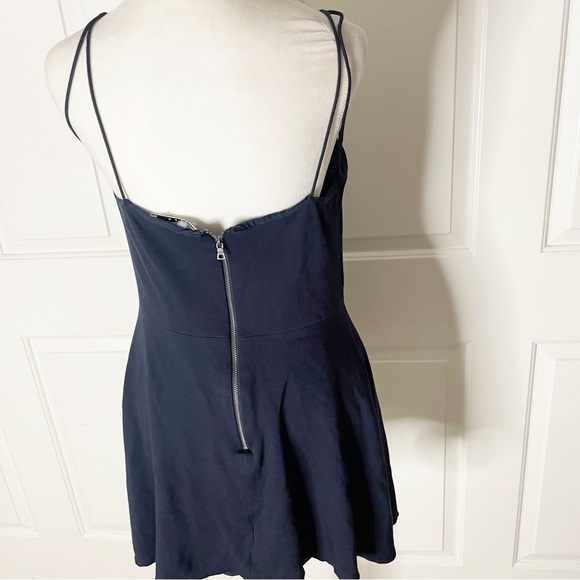 ALICE + OLIVIA SUZE SPAGHETTI STRAP SKATER DRESS - Picture 8 of 12